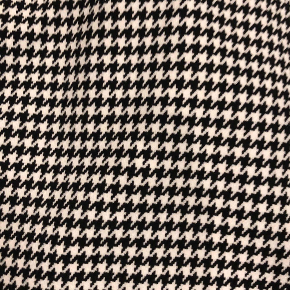 Skirt - Picture 2 of 3